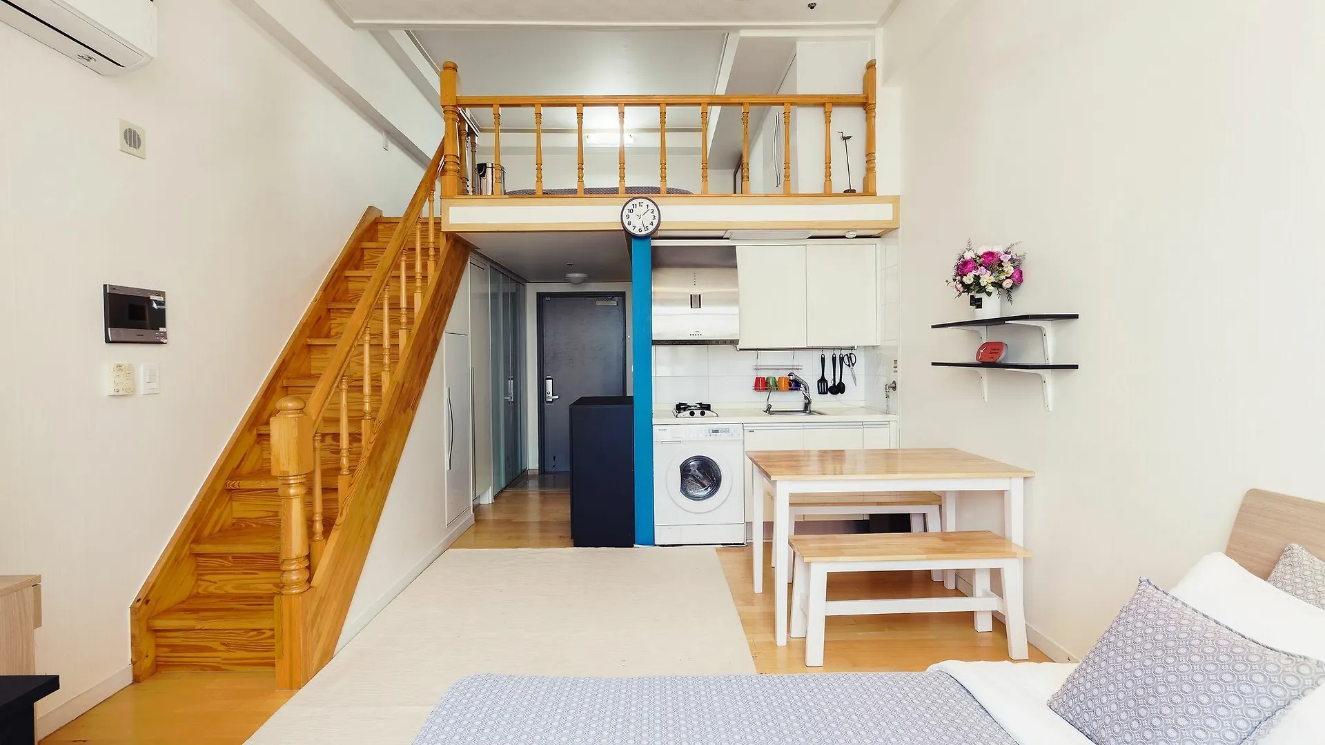 202 House Seoul Station Apartment