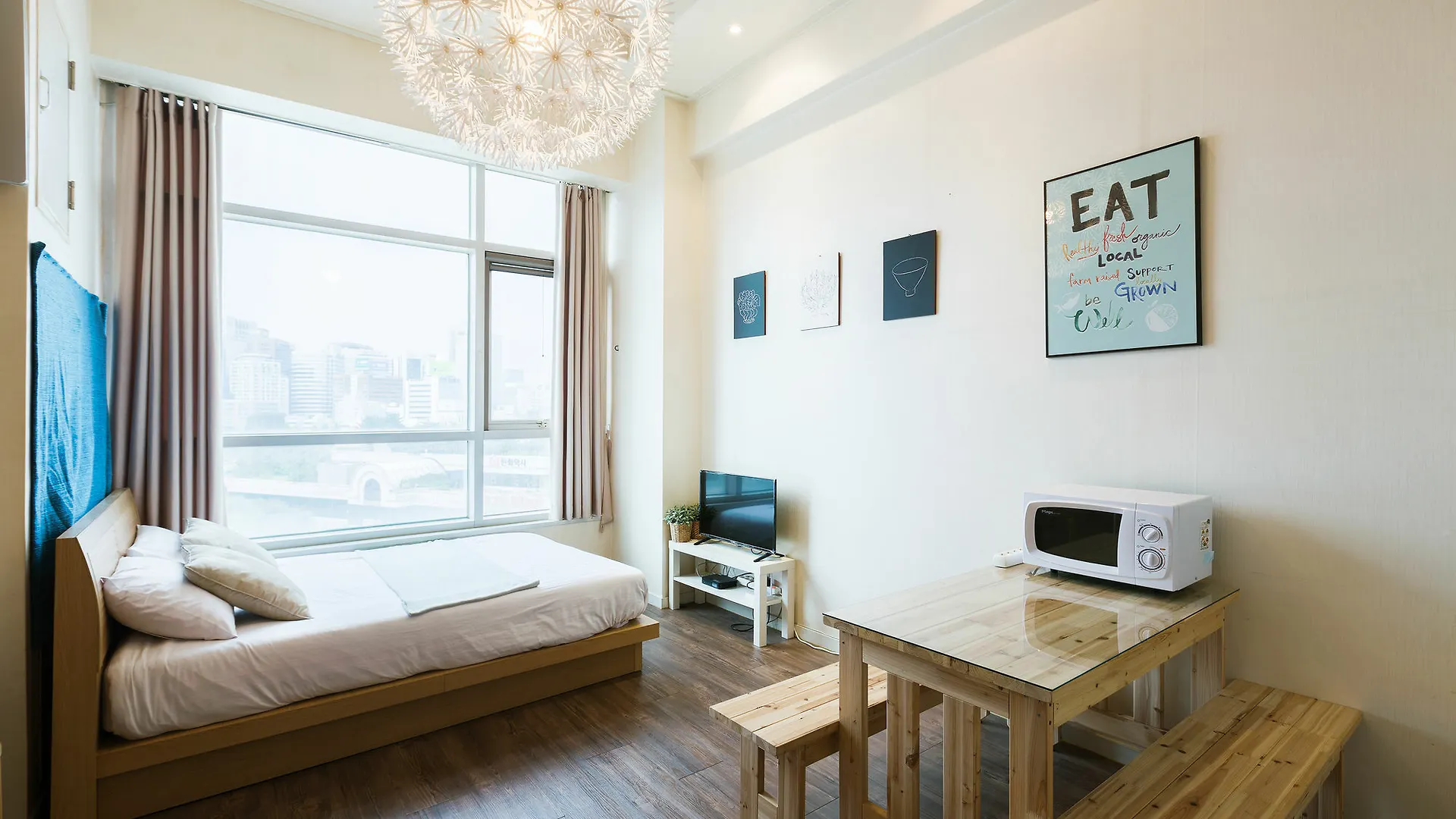 202 House Seoul Station Apartment 0*,  South Korea