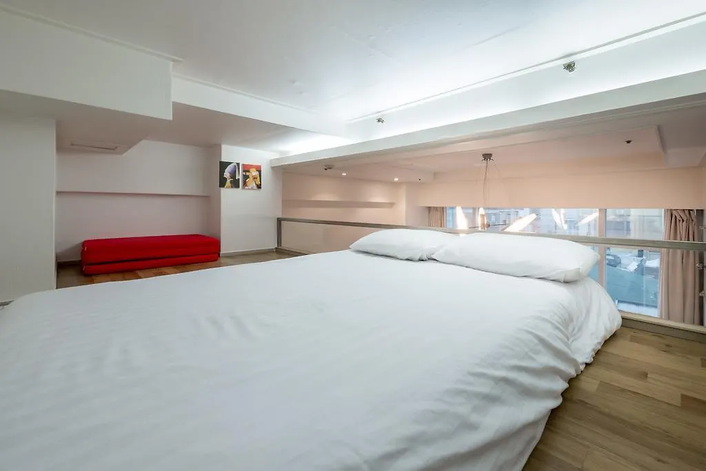 202 House Seoul Station Apartment