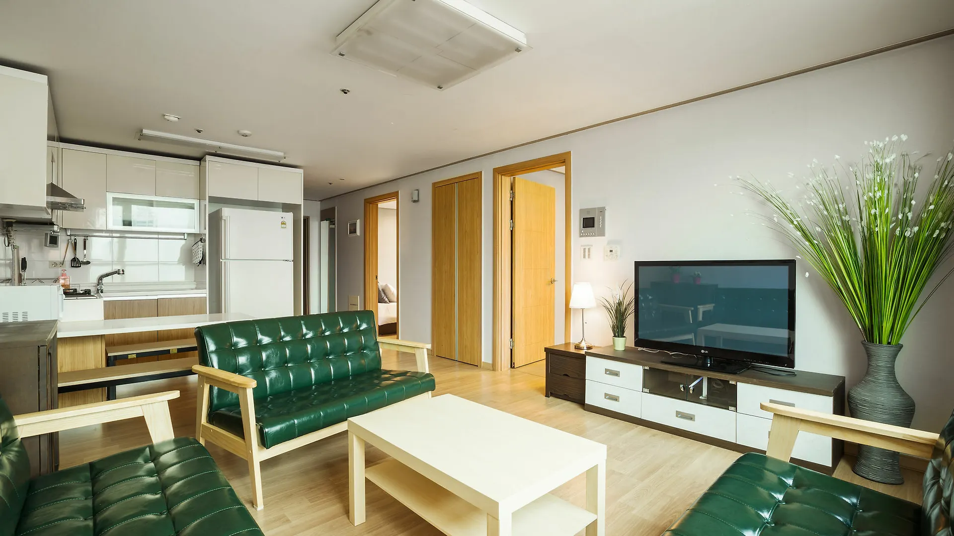 202 House Seoul Station Apartment